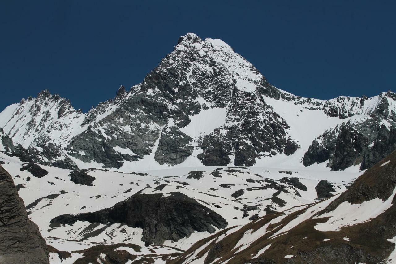 فندق Well-Dorado Kals-am Großglockner المظهر الخارجي الصورة