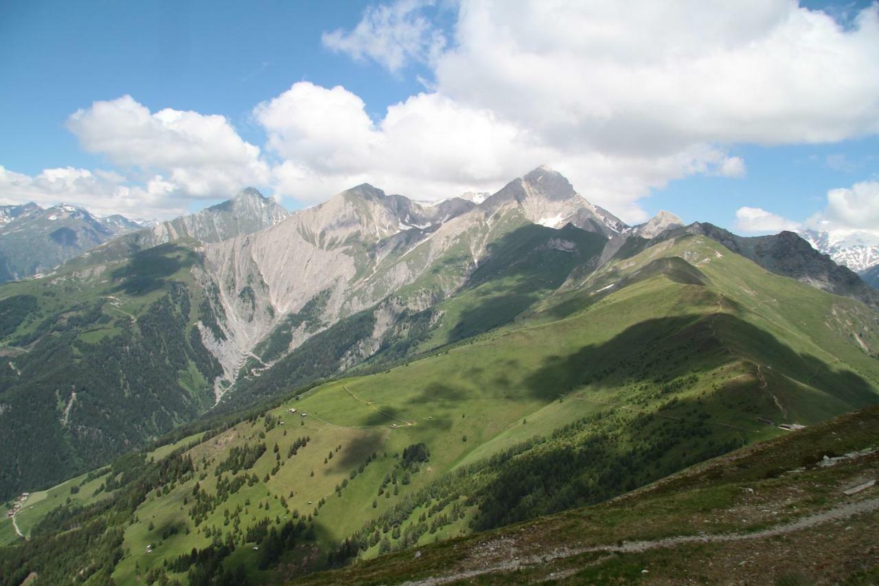 فندق Well-Dorado Kals-am Großglockner المظهر الخارجي الصورة